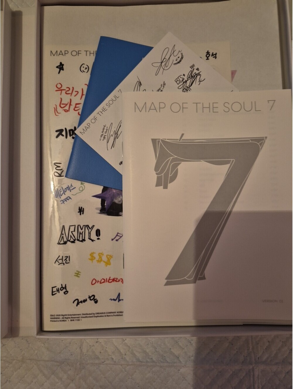 BTS: map of the soul 7 album, Version 1 - Picture 6 of 6